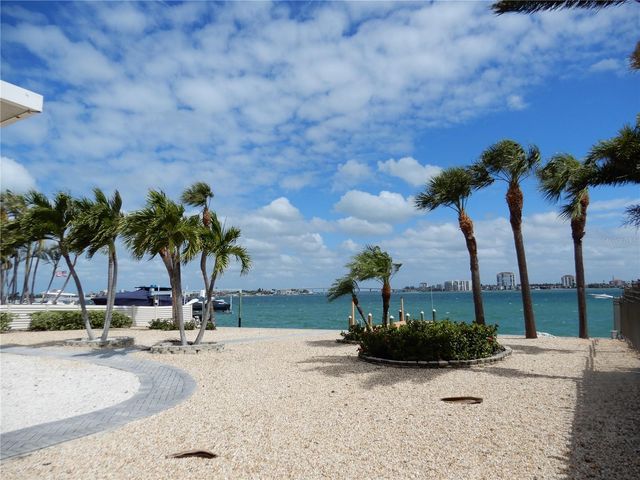 337 1ST STREET W, Tierra Verde, FL 33715