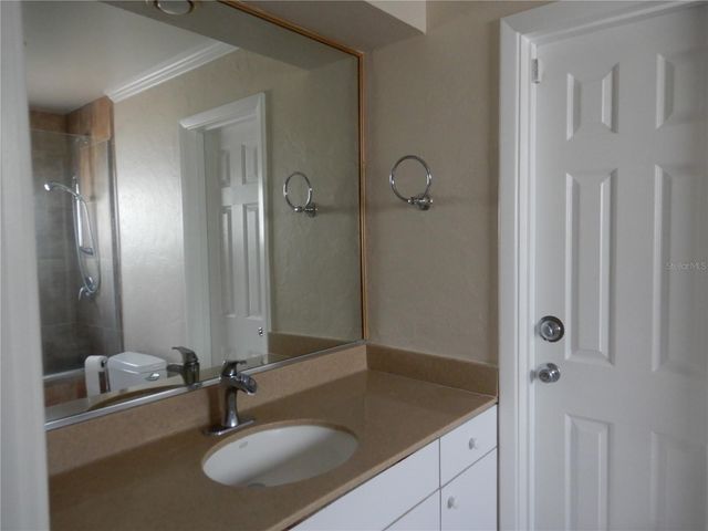 337 1ST STREET W, Tierra Verde, FL 33715