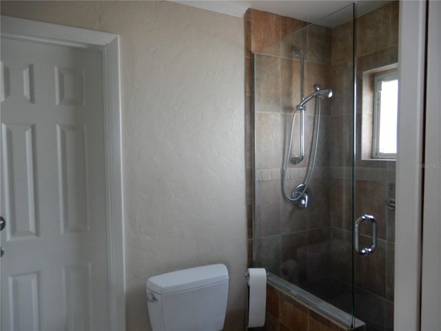 337 1ST STREET W, Tierra Verde, FL 33715