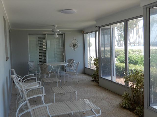 337 1ST STREET W, Tierra Verde, FL 33715