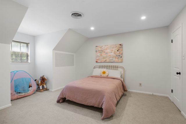 809 Woodland West Drive, Woodway, TX 76712