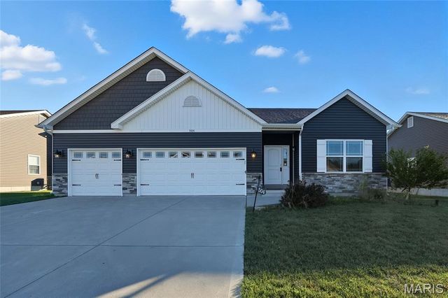 504 Summerbrook Estates Court, Wentzville, MO 63385