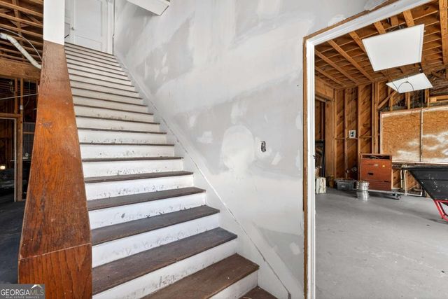 669 Dill Avenue SW, Atlanta, GA 30310