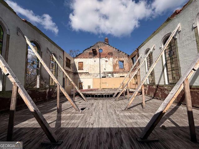 669 Dill Avenue SW, Atlanta, GA 30310