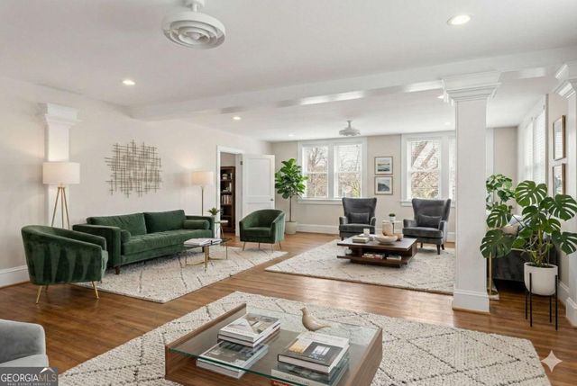 669 Dill Avenue SW, Atlanta, GA 30310