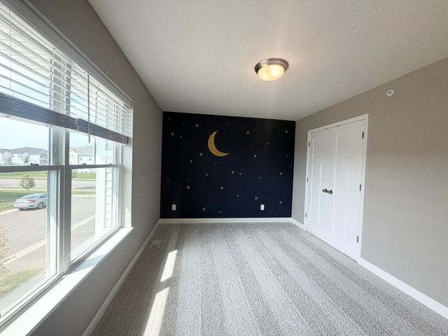 21820 Wisteria Way, Farmington, MN 55024