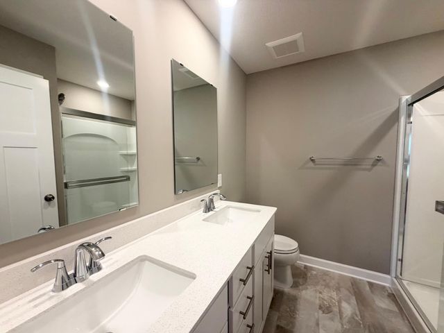 21820 Wisteria Way, Farmington, MN 55024