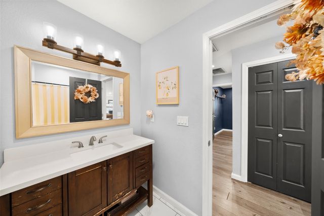 379 Bird St, Yuba City, CA 95991