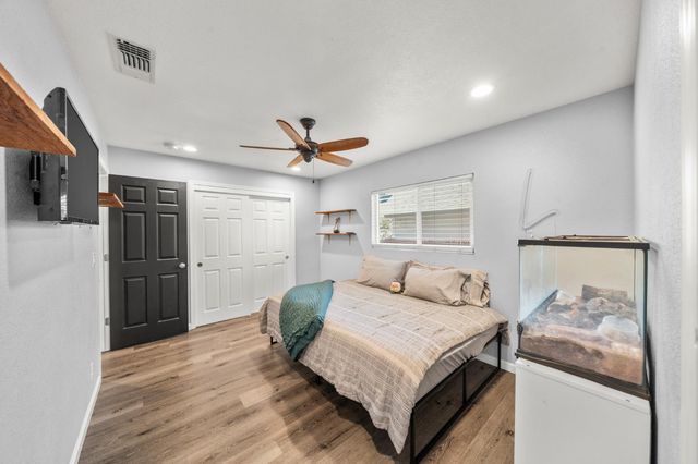 379 Bird St, Yuba City, CA 95991