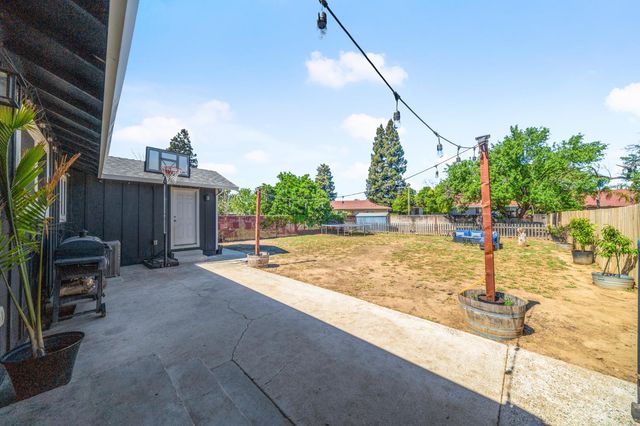 379 Bird St, Yuba City, CA 95991