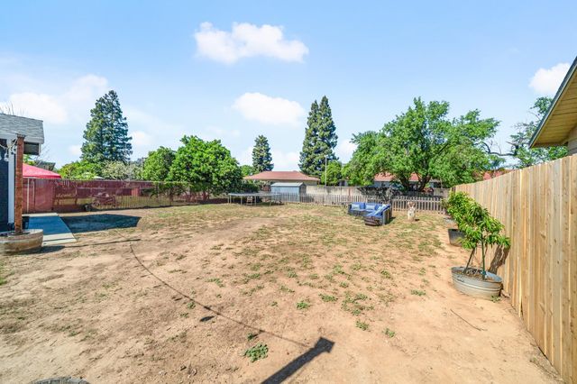 379 Bird St, Yuba City, CA 95991