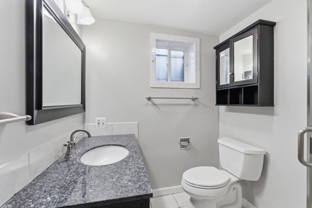 2801 Bartlett Street, Oakland, CA 94602