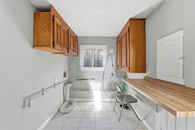 2801 Bartlett Street, Oakland, CA 94602