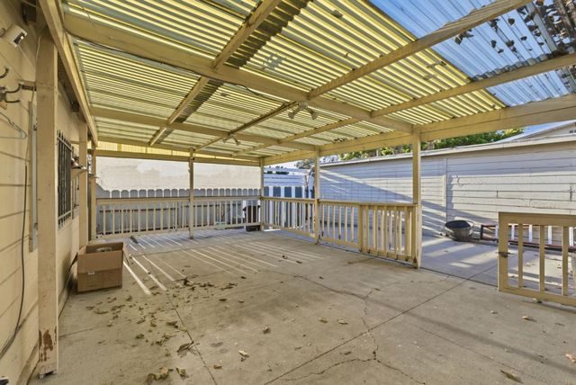 2801 Bartlett Street, Oakland, CA 94602