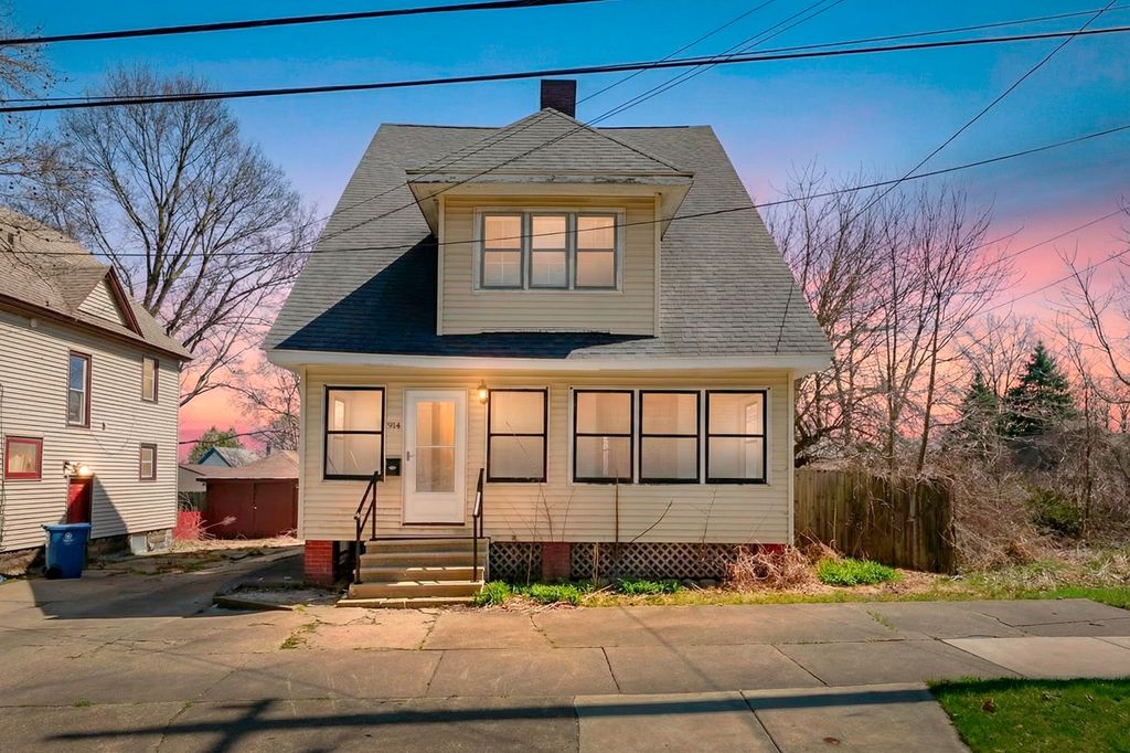 914 Denner Street, Kalamazoo, MI 49006