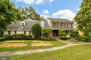 11000 ROSEMONT DR, Rockville, MD 20852