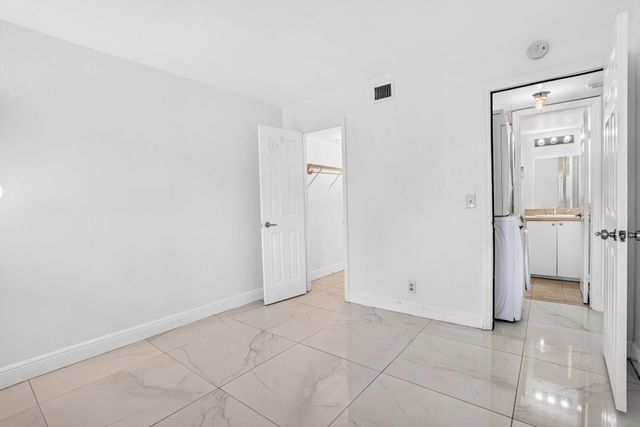 840 PINE Drive 104, Pompano Beach, FL 33060