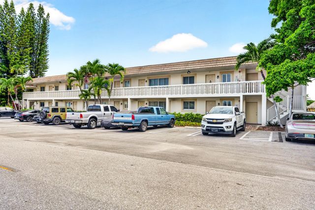 840 PINE Drive 104, Pompano Beach, FL 33060