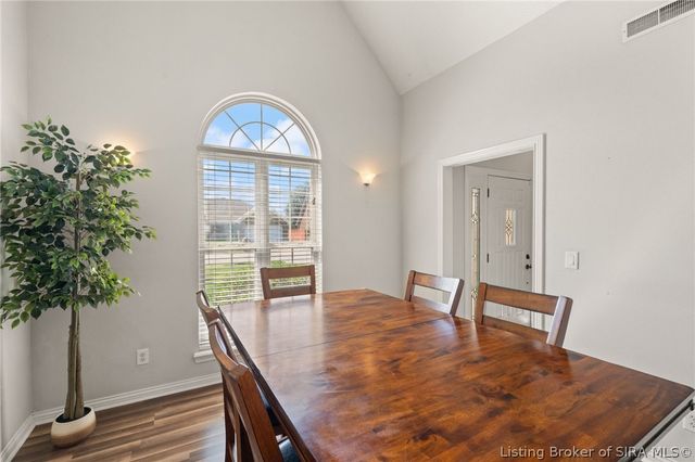 4219 Limestone Trace, Jeffersonville, IN 47130