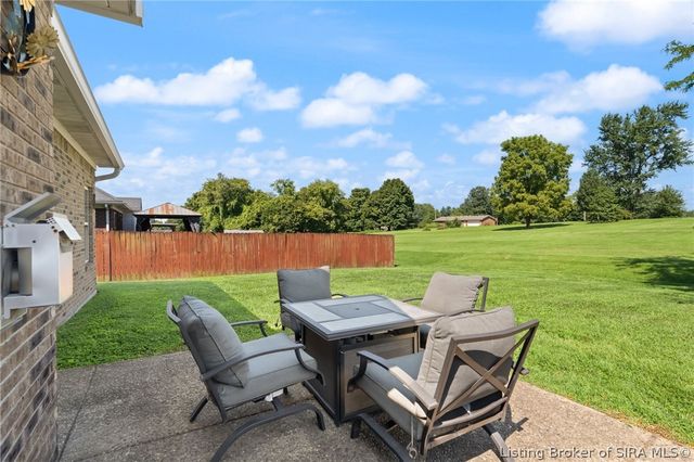 4219 Limestone Trace, Jeffersonville, IN 47130