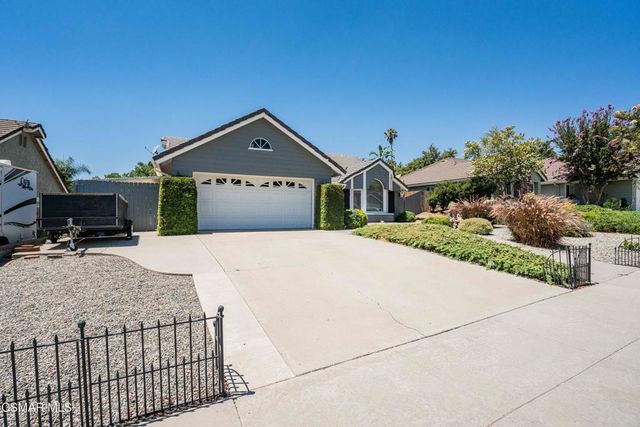 2753 Deerwood Avenue, Simi Valley, CA 93065