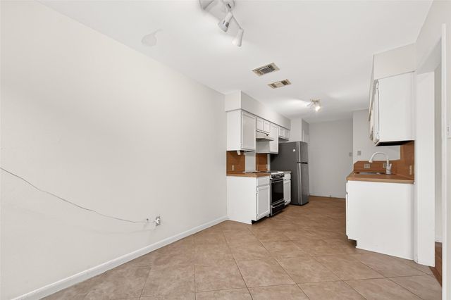 12510 Sungate Lane, Houston, TX 77071
