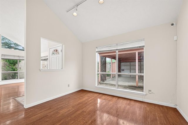 12510 Sungate Lane, Houston, TX 77071
