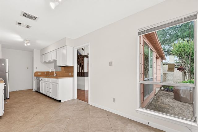 12510 Sungate Lane, Houston, TX 77071