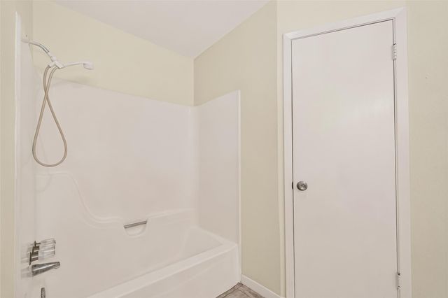 12510 Sungate Lane, Houston, TX 77071