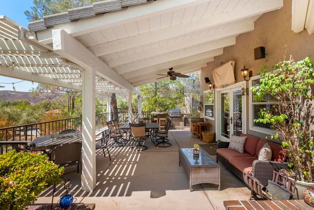 23731 Gymkhana Road, Ramona, CA 92065