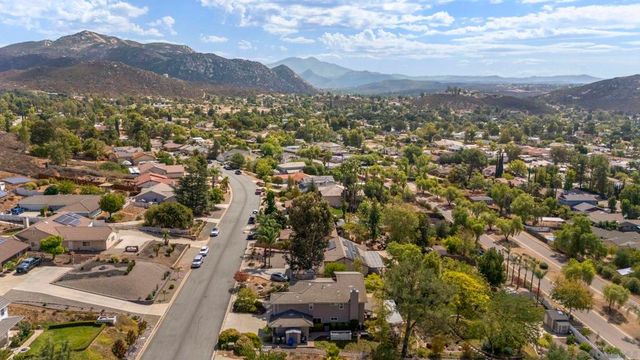 23731 Gymkhana Road, Ramona, CA 92065