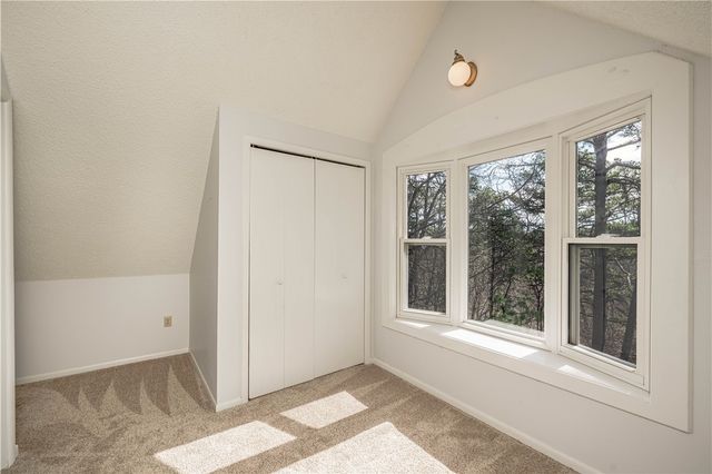 124 Oakridge Drive, Eureka Springs, AR 72632