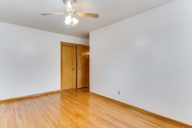 1410 W Dallas St, Wichita, KS 67217