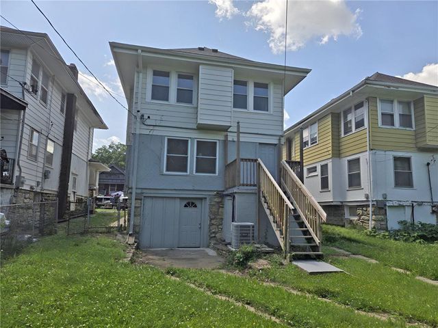 3923 College Avenue, Kansas City, MO 64130