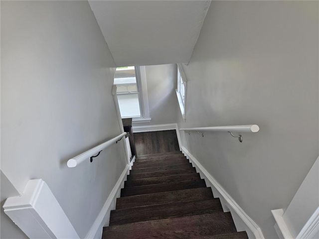 3923 College Avenue, Kansas City, MO 64130