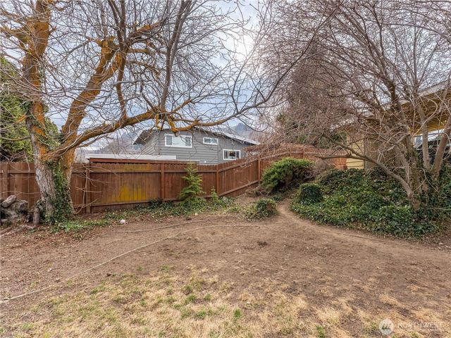 625 Lambert Street, Wenatchee, WA 98801