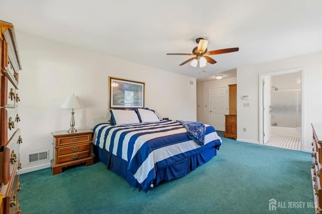 28 Wadsworth Avenue, Metuchen, NJ 08840