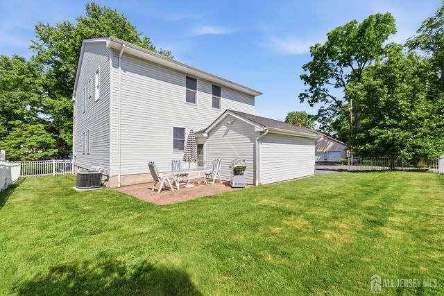 28 Wadsworth Avenue, Metuchen, NJ 08840