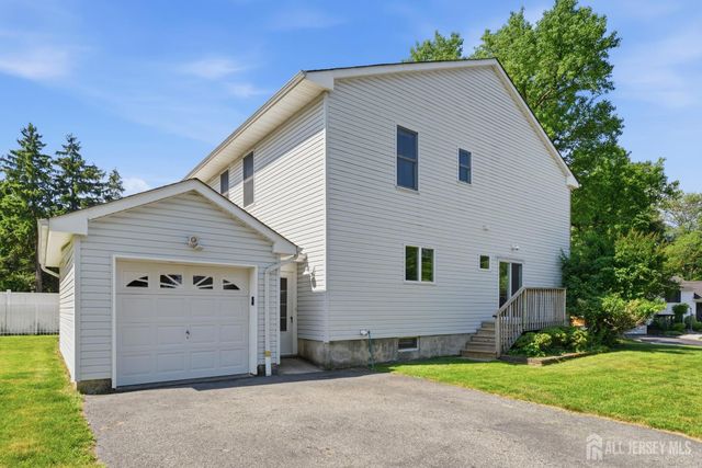 28 Wadsworth Avenue, Metuchen, NJ 08840