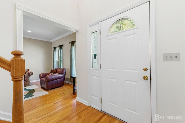 28 Wadsworth Avenue, Metuchen, NJ 08840