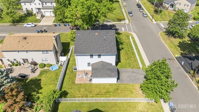 28 Wadsworth Avenue, Metuchen, NJ 08840
