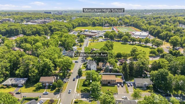 28 Wadsworth Avenue, Metuchen, NJ 08840