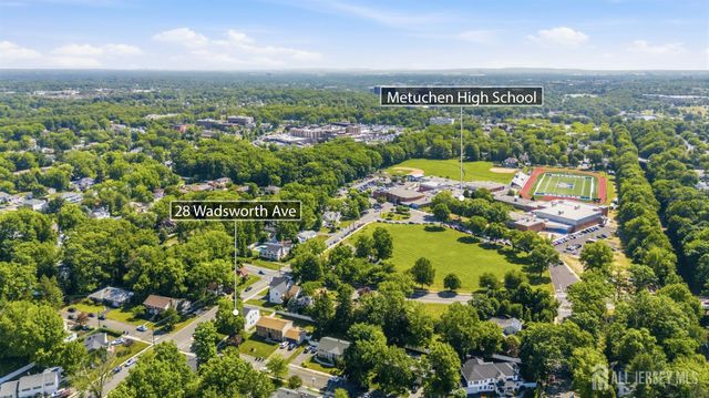 28 Wadsworth Avenue, Metuchen, NJ 08840