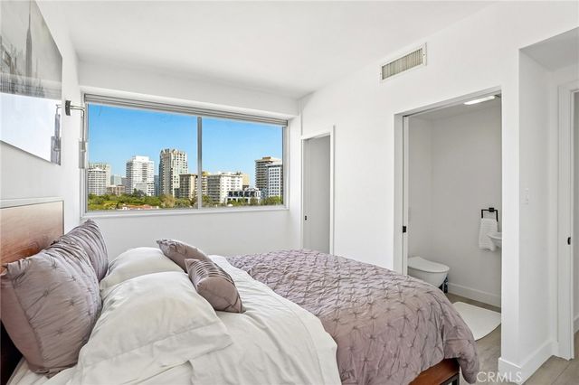 969 Hilgard Avenue 907, Los Angeles, CA 90024