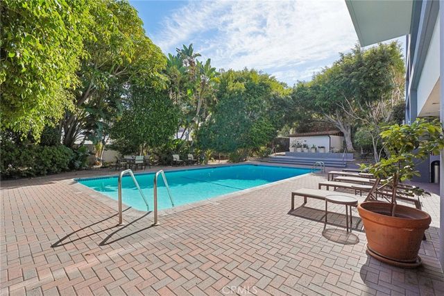 969 Hilgard Avenue 907, Los Angeles, CA 90024