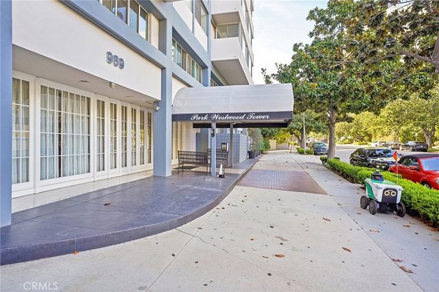 969 Hilgard Avenue 907, Los Angeles, CA 90024