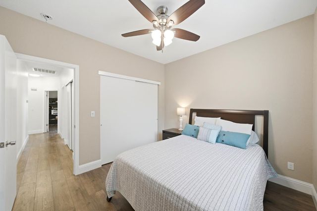 8408 Falcon View Dr, Antelope, CA 95843