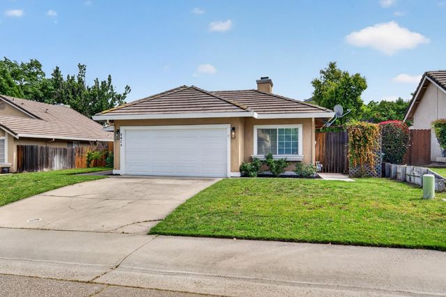 8408 Falcon View Dr, Antelope, CA 95843