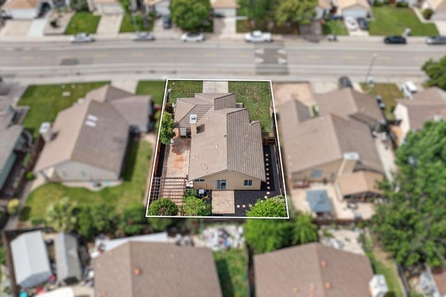 8408 Falcon View Dr, Antelope, CA 95843