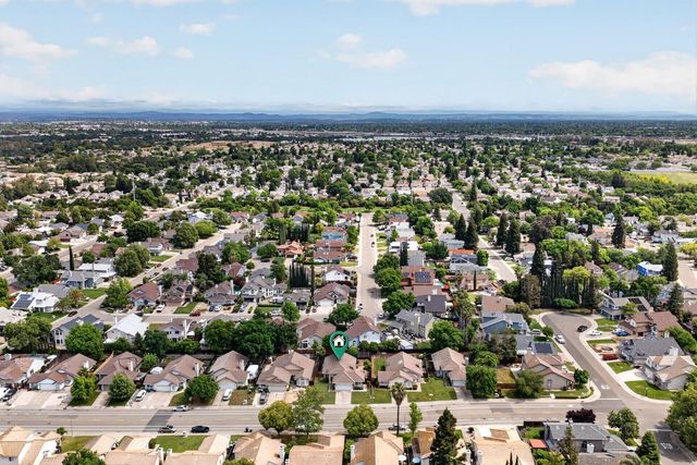 8408 Falcon View Dr, Antelope, CA 95843